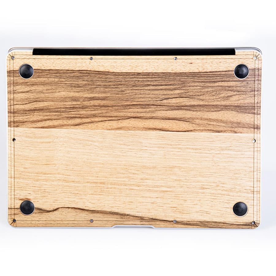 WoodWe Horní a spodní krycí fólie z pravého dřeva Mandlovník pro Macbook Air 13" M2 - náhled 3