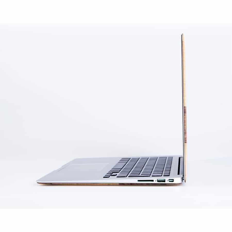 WoodWe Horní a spodní krycí fólie z pravého dřeva Mandlovník pro Macbook Air 13" M2 - náhled 4