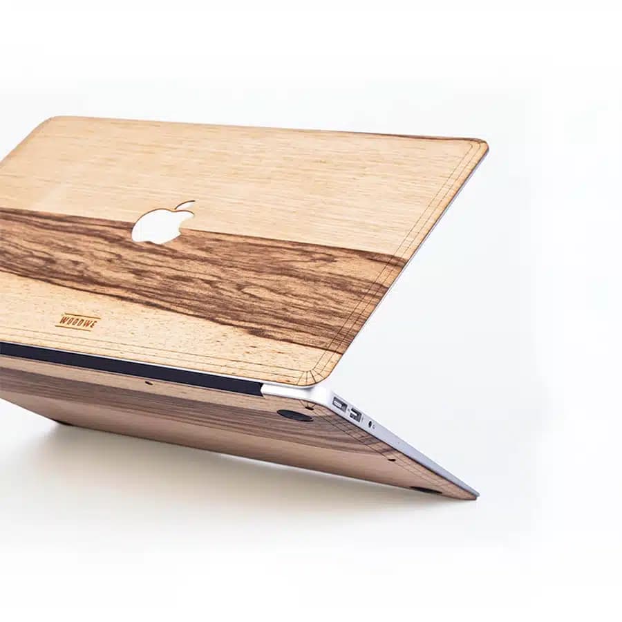 WoodWe Horní a spodní krycí fólie z pravého dřeva Mandlovník pro Macbook Air 13" M2 - náhled 2