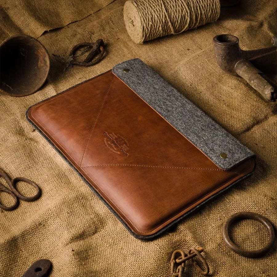Crazy Horse Craft Kožený obal na MacBook 12” 2015-2018 Classic Brown - náhled 2