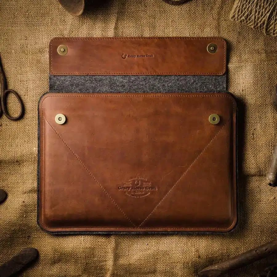 Crazy Horse Craft Kožený obal na MacBook 12” 2015-2018 Classic Brown - náhled 3