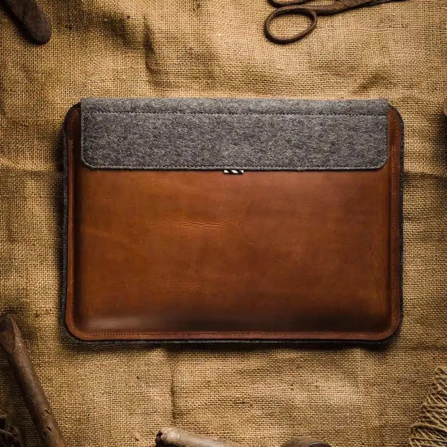 Crazy Horse Craft Kožený obal na MacBook 12” 2015-2018 Classic Brown - náhled 4