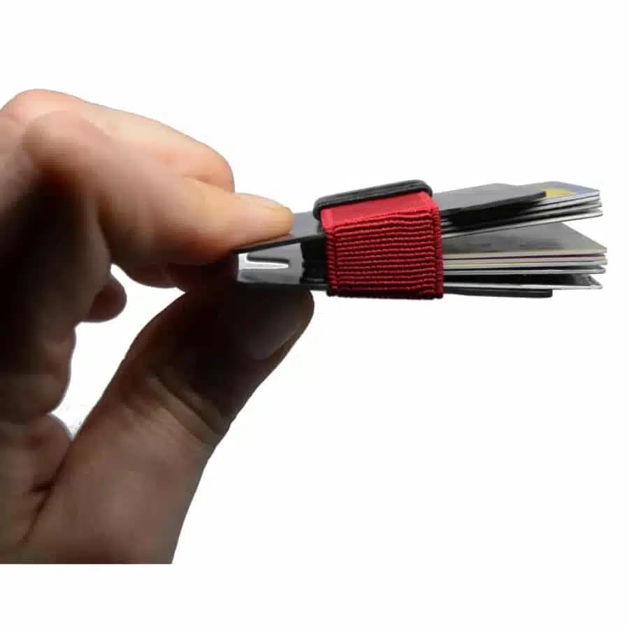 MakakaOnTheRun Karbonová slim RFID peněženka na karty - náhled 5