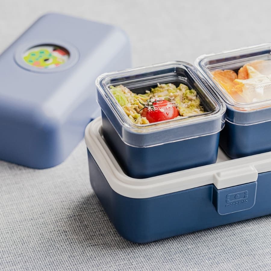 Monbento Dětský obědový bento box na jídlo Tresor Blue Infinity 800ml - náhled 2