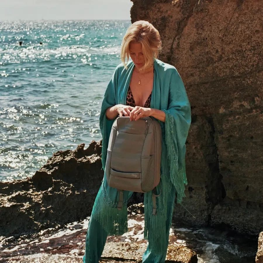 Hedgren Velký cestovní batoh Comby Trip L Grey-Green 36l - náhled 2