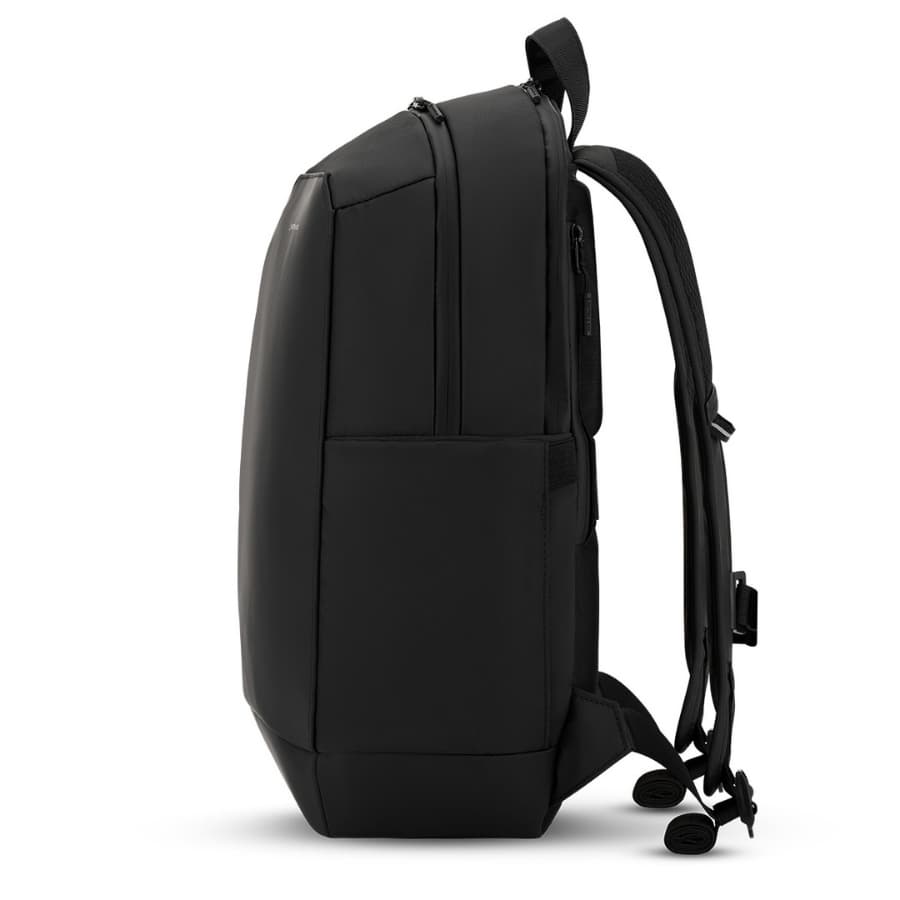 Kapten & Son Městský dvoukomorový batoh na notebook Oslo All Black 15l - náhled 5