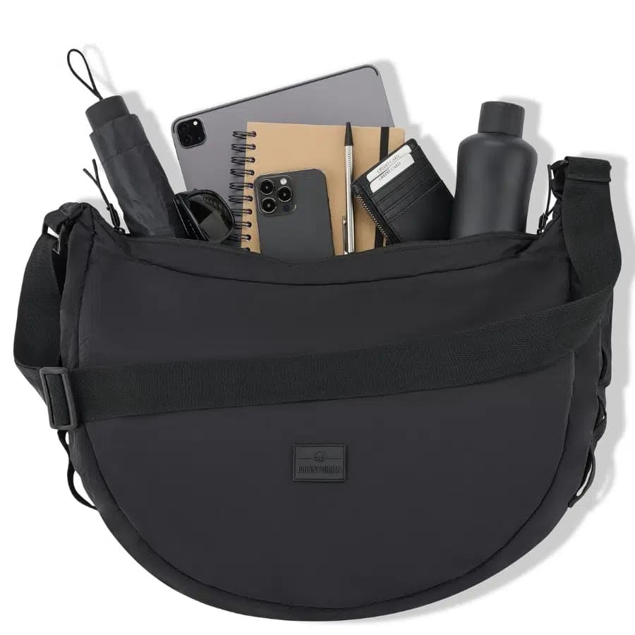 Johnny Urban Moon Bag taška přes rameno Kaia Large black 20l - náhled 5
