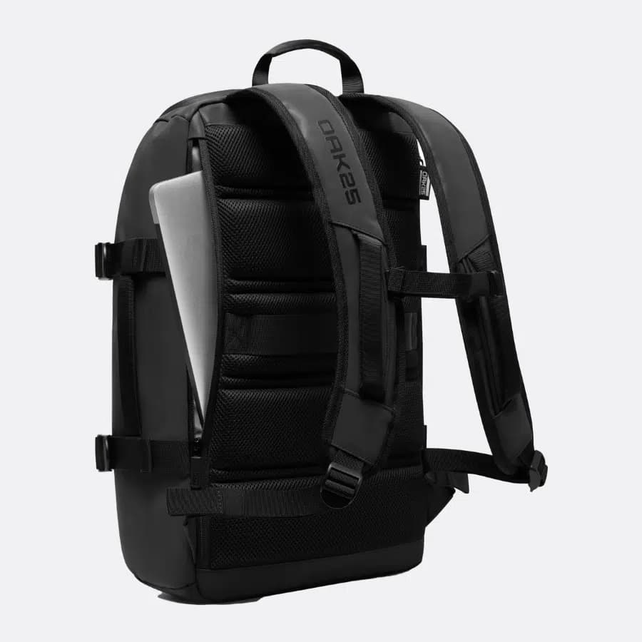 Oak25 Nepromokavý reflexní batoh Luminite Daybag černý 16l - náhled 3