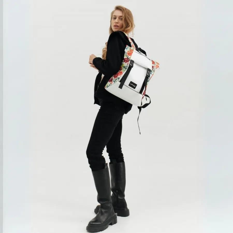 Milinal Městský batoh s klopou Shuttle Roll Mini black 14l - náhled 2