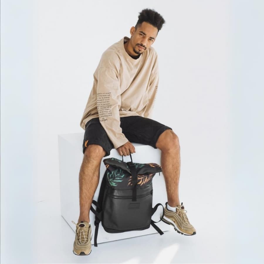 Milinal Městský rolovací batoh Rolltop Black 20l - náhled 2