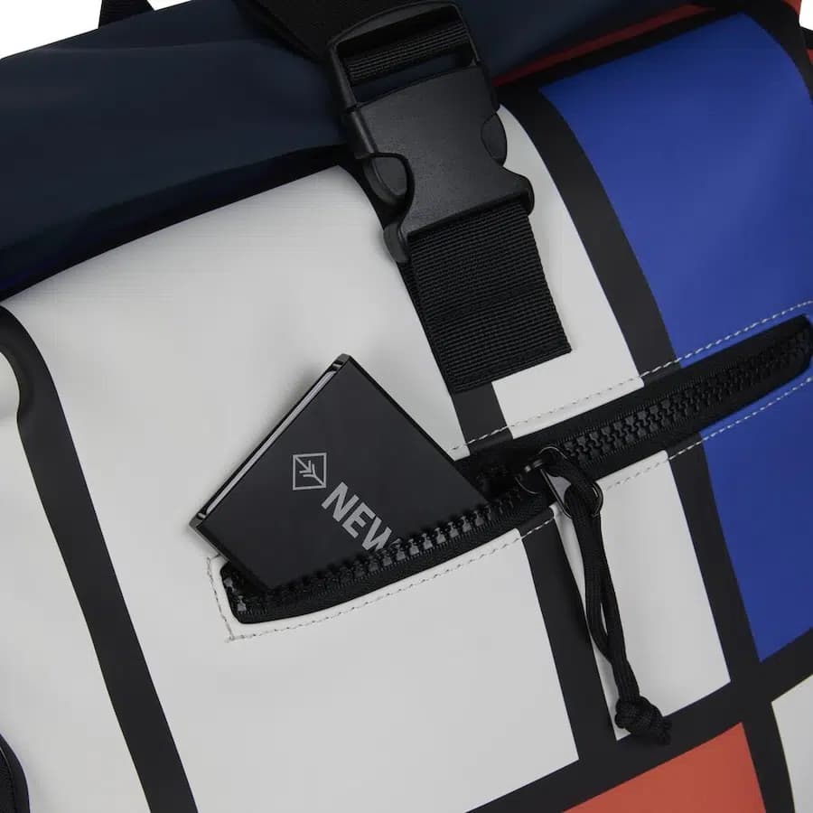 New Rebels Nepromokavý rolovací batoh Mart Art New York Almond Blosom 19l - náhled 5